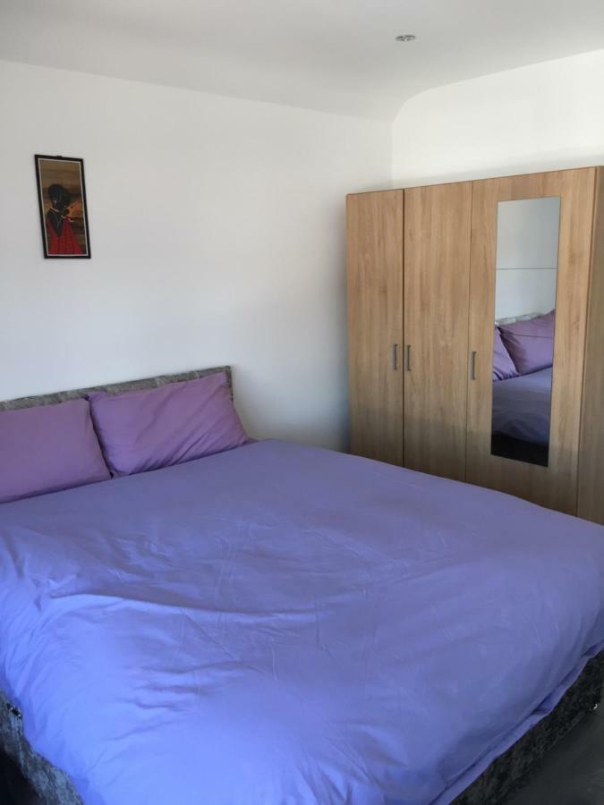 הנדון Rushden Vacation Home מראה חיצוני תמונה